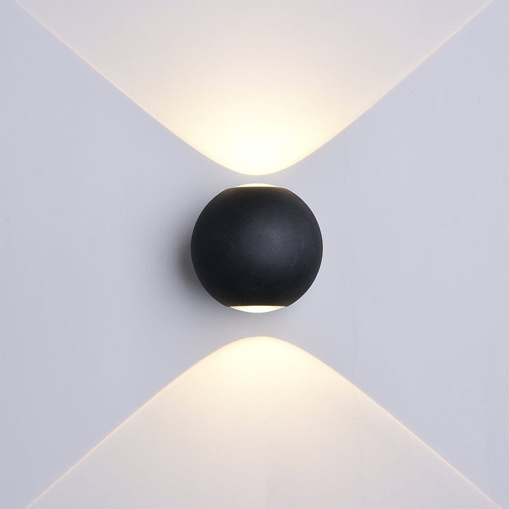 LED Wall Light Round Black Body